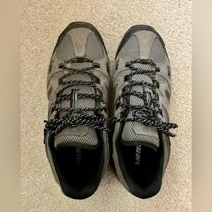 Men's Ravus Low WP Hiking Shoes Size 10M